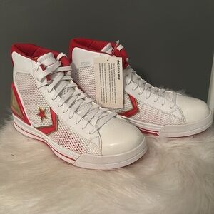 Men’s converse star player sneakers brand new no box size 8